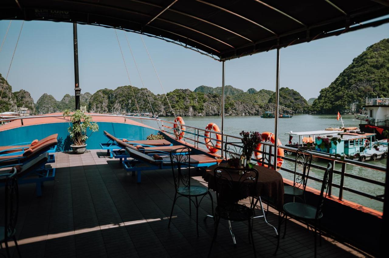 Cat Ba Bay Cruises Hotel Dong Khe Sau Kültér fotó