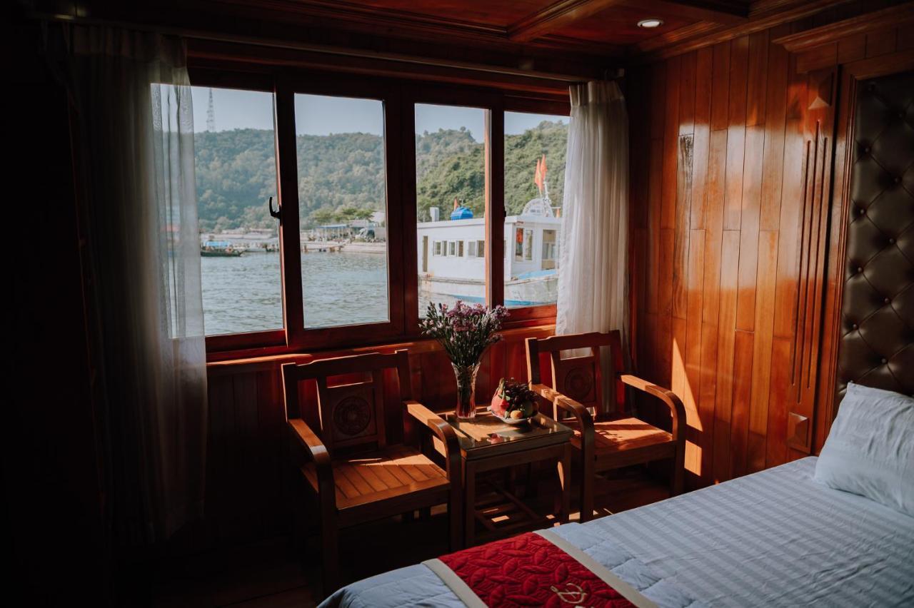 Cat Ba Bay Cruises Hotel Dong Khe Sau Kültér fotó