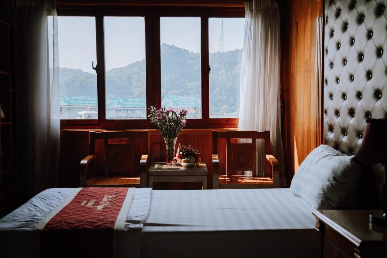 Cat Ba Bay Cruises Hotel Dong Khe Sau Kültér fotó