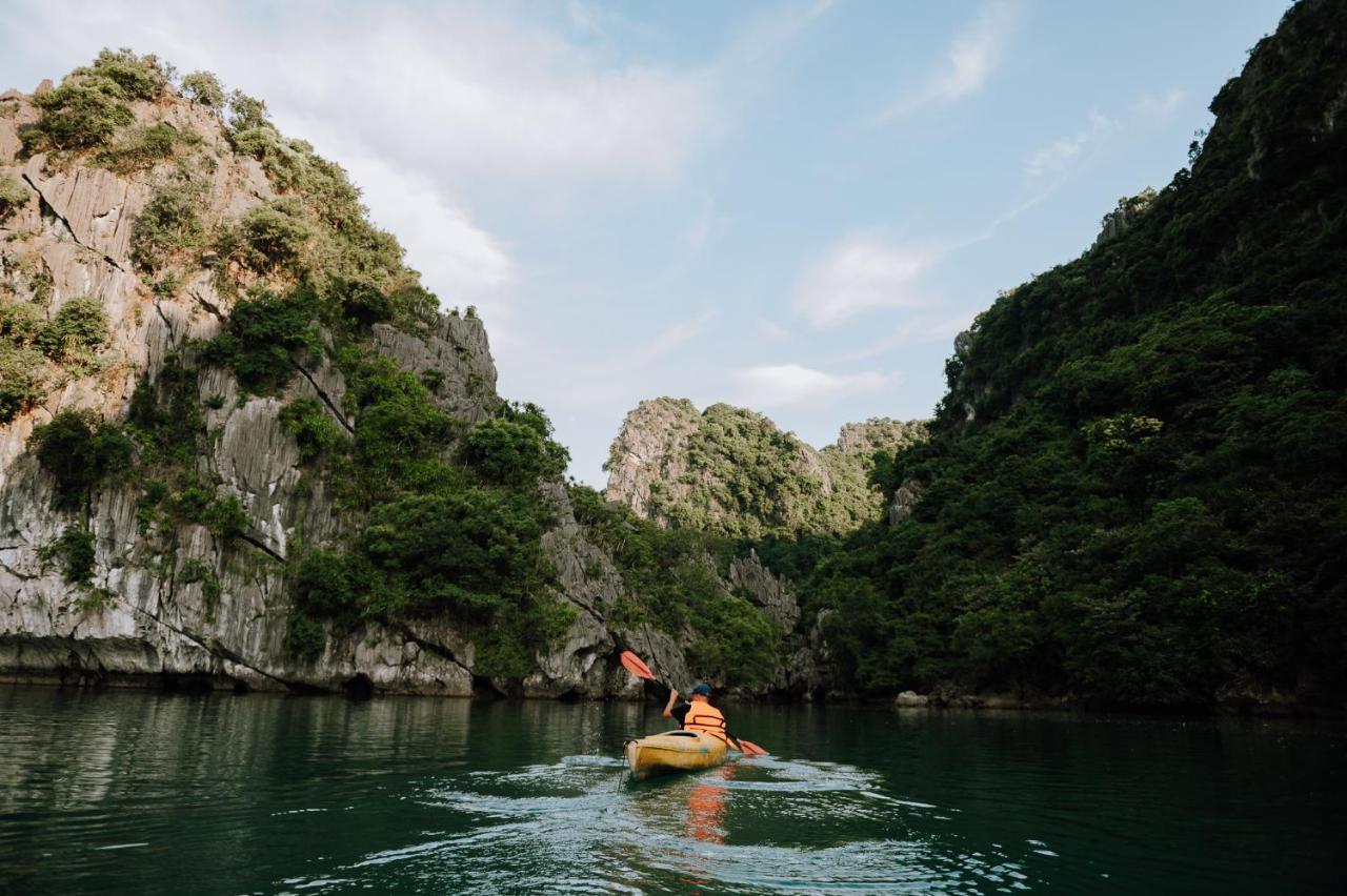 Cat Ba Bay Cruises Hotel Dong Khe Sau Kültér fotó