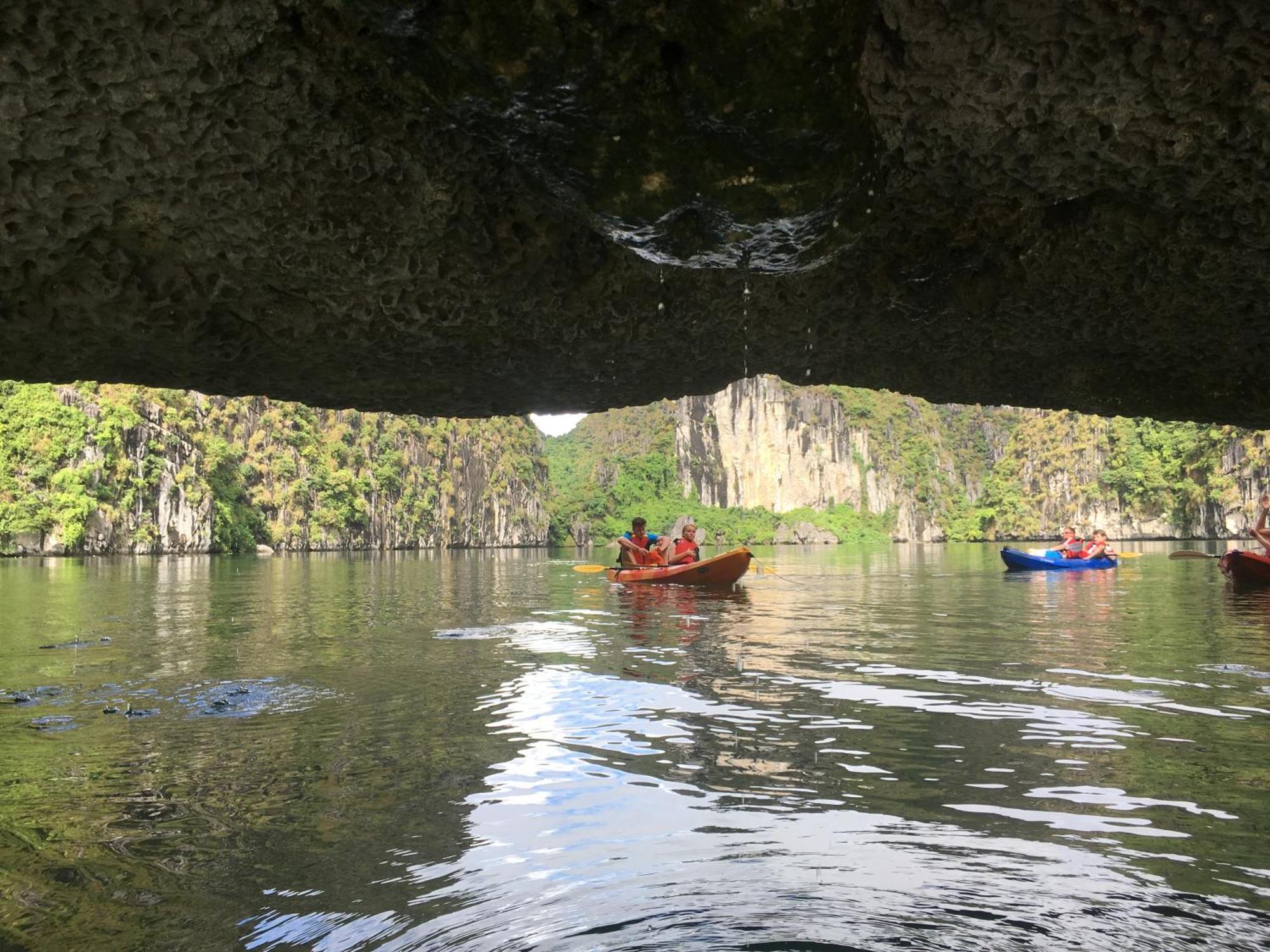 Cat Ba Bay Cruises Hotel Dong Khe Sau Kültér fotó